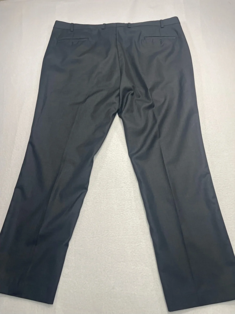 Greg Norman Shark Men’s Gray Dress Pants W42 L30 Flat Front